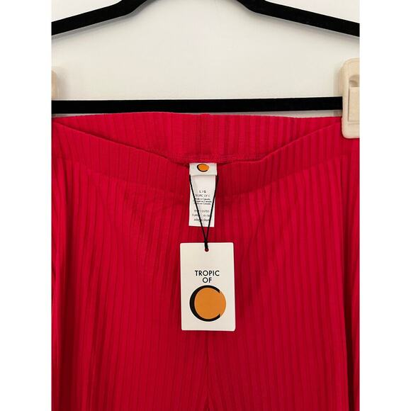 NWT Tropic of C by Candice Swanepoel Hot Pink Lettuce Edge Ribbed Biker Shorts - Picture 5 of 6